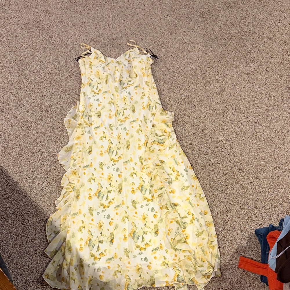 Forever 21 Yellow Floral Backless Dress